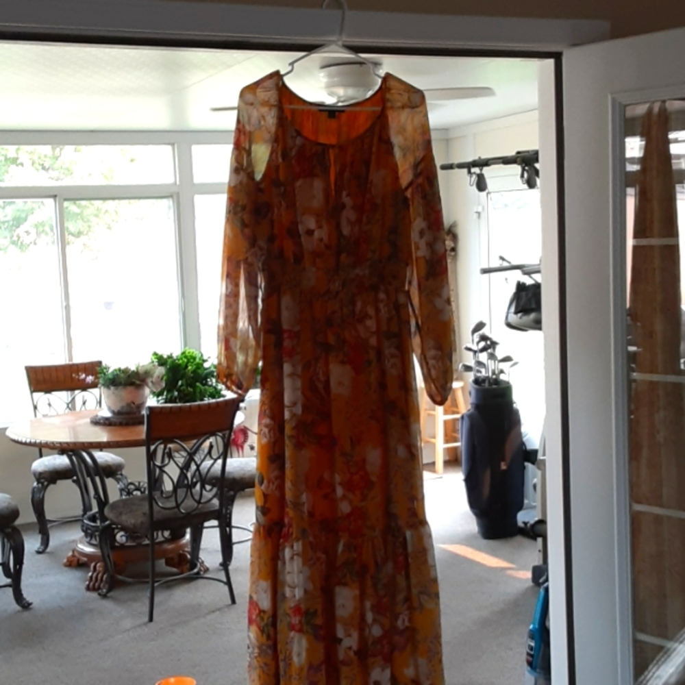summer backyard party dress